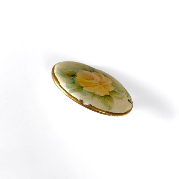 Vintage Hand Painted Porcelain Brooch Signed - Picture 3 of 6
